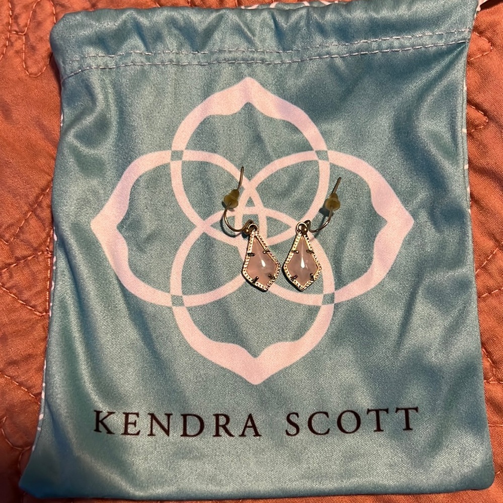 Kendra Scott small drop earrings